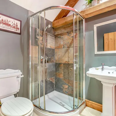 3 Bed In Appleby 88791 Holiday home Crackenthorpe